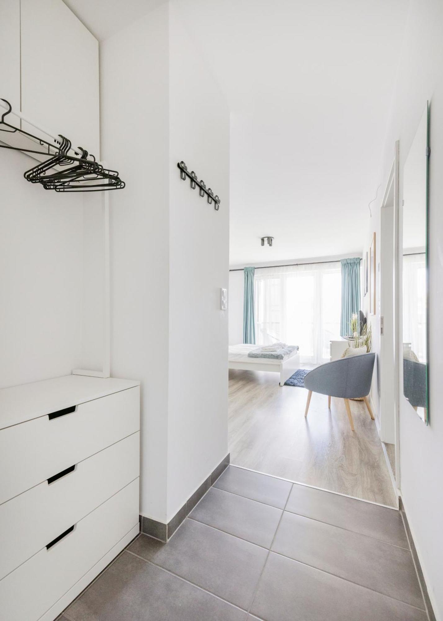 Modern Riverfront Apartment With Free Parking 부다페스트 외부 사진